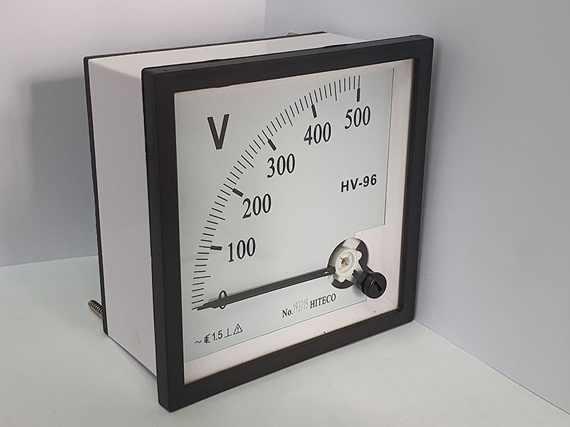 Đồng hồ Voltmeter